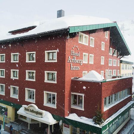 Arlberghaus Hotel Zuers Bagian luar foto
