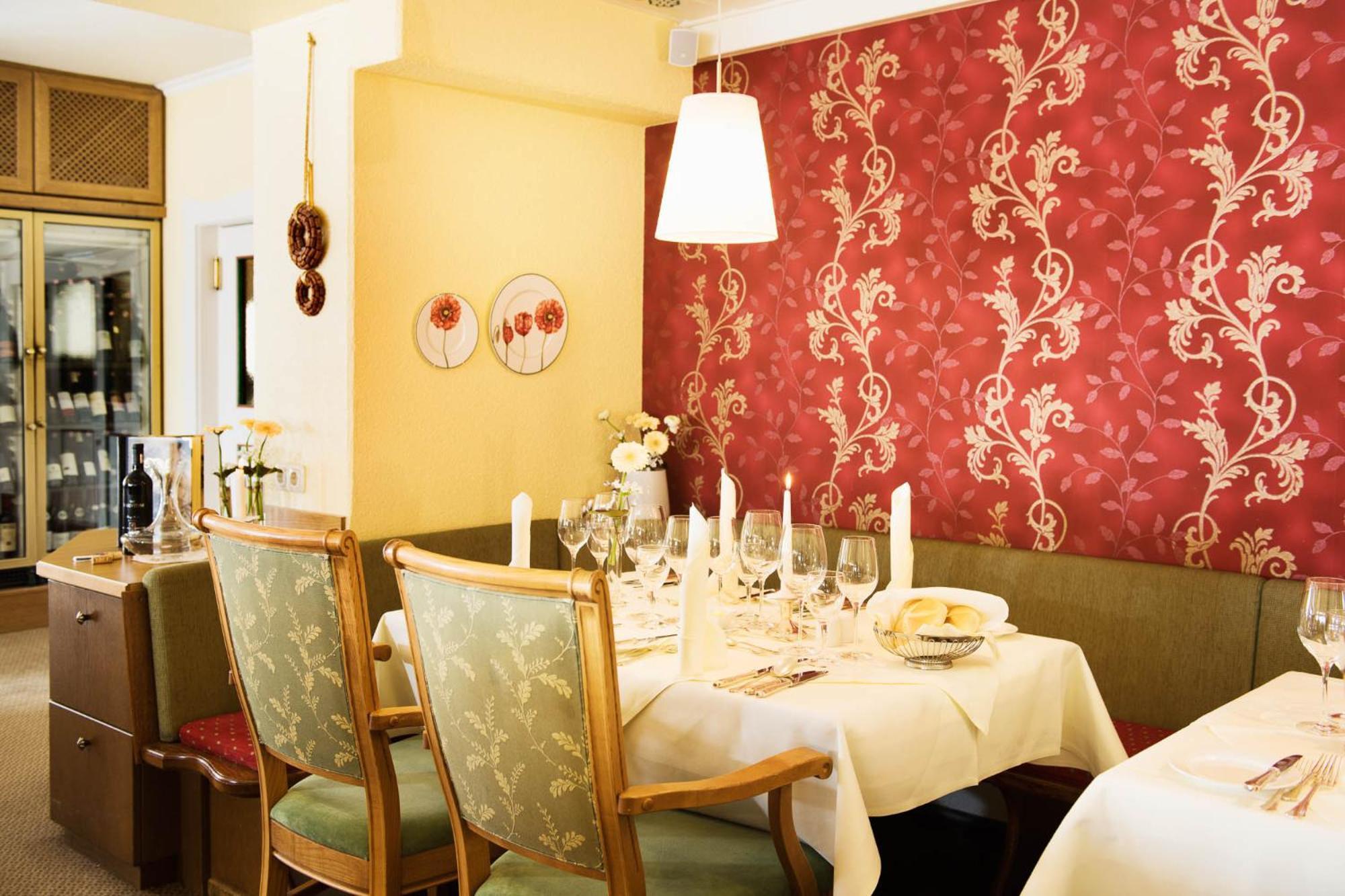 Arlberghaus Hotel Zuers Bagian luar foto